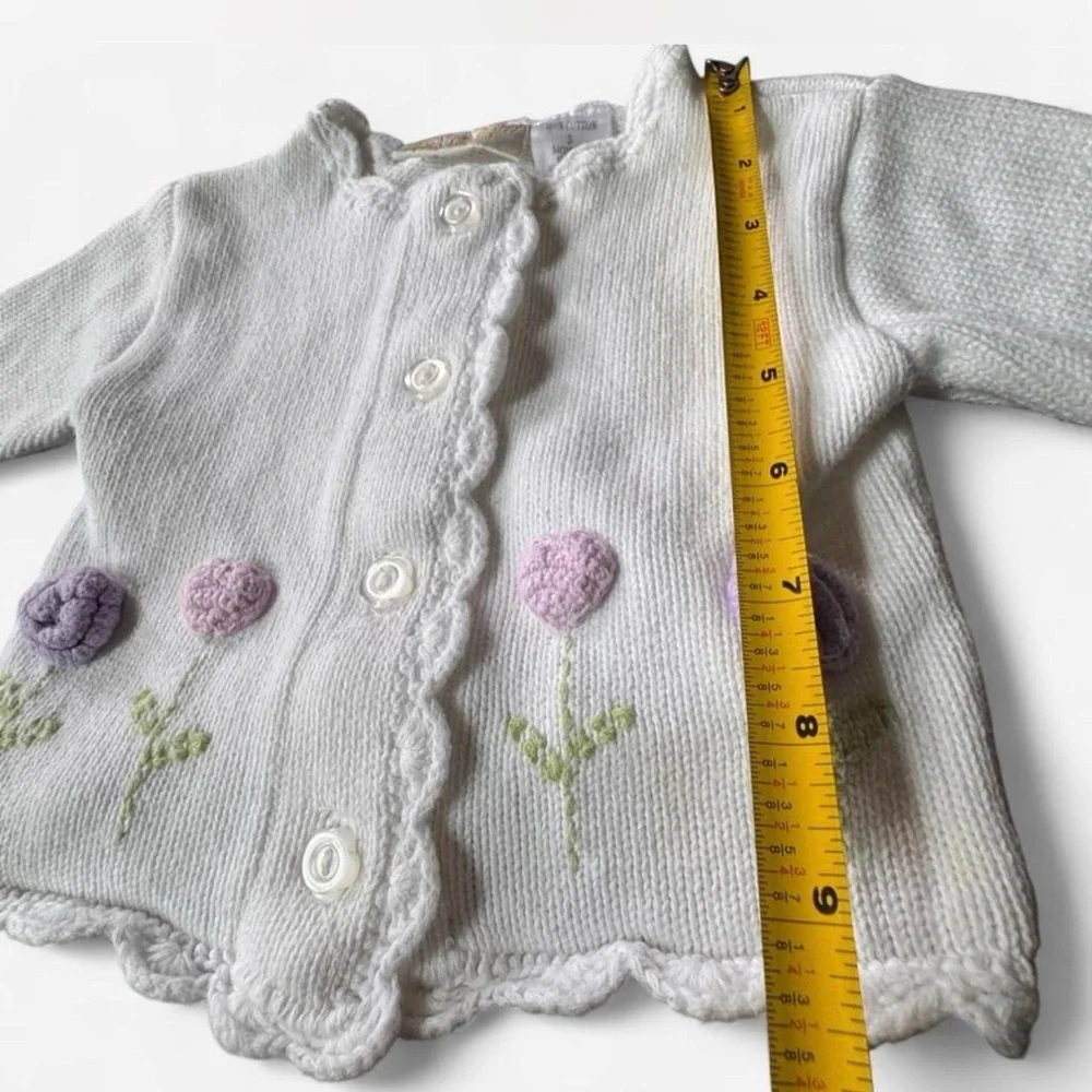 Vintage Celebrity Kids Baby Girl White Knit Cardigan Floral Embroidered 3 months - Picture 4 of 7